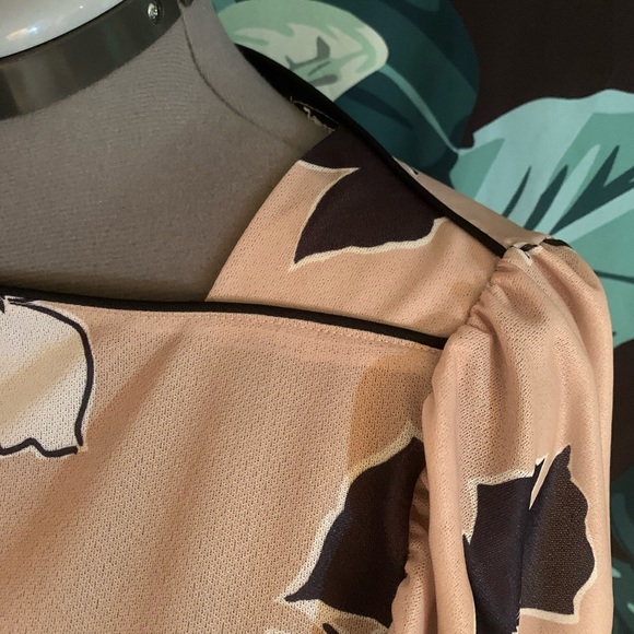 Vintage pleated dress - Picture 6 of 8